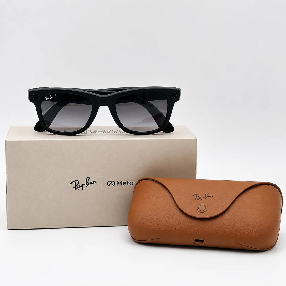 Ray-Ban Meta Smart Glasses – AI-Powered Everyday Eyewear